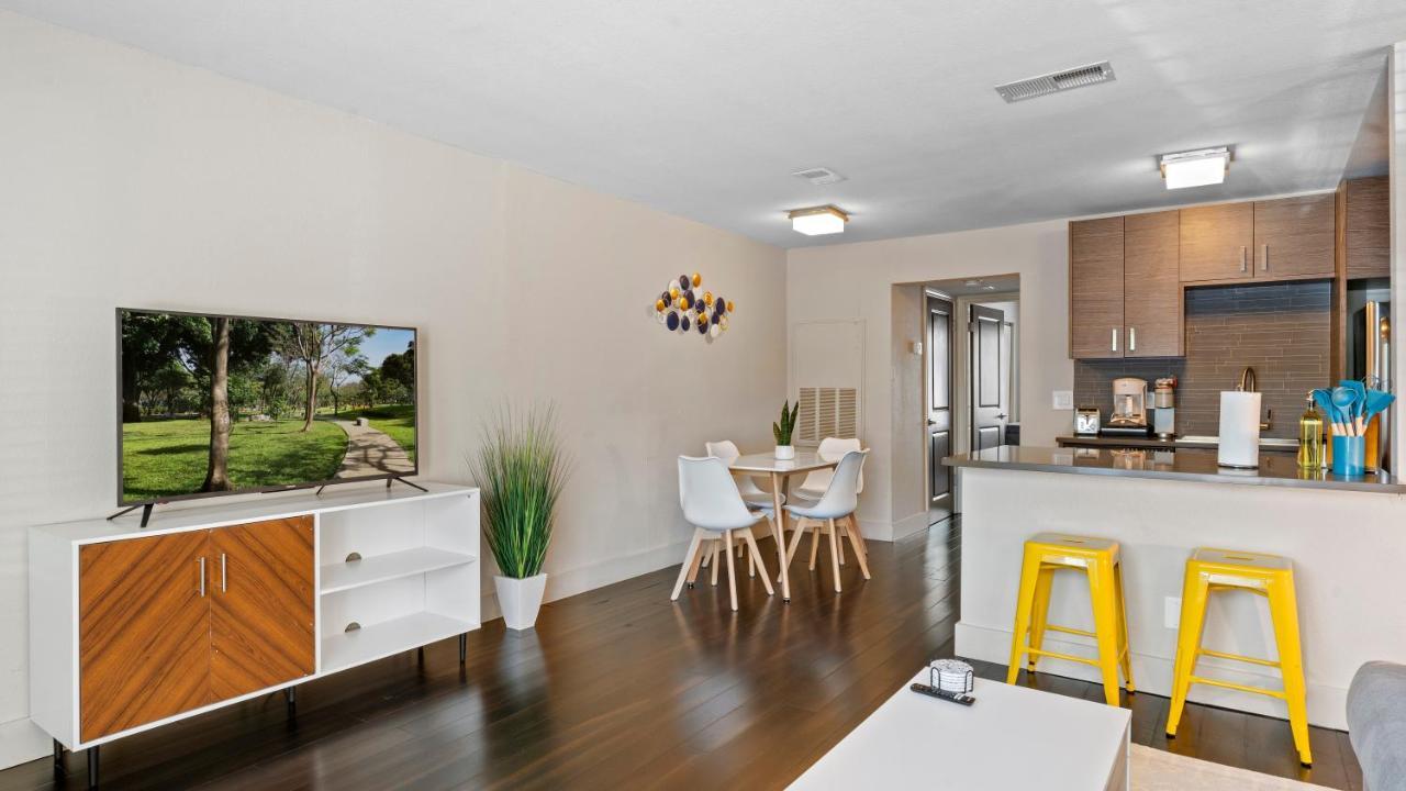 Extended Stay Apartments Next To Downtown Austin Eksteriør billede